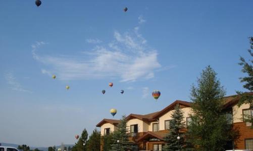 סטימבואט ספרינגס Steamboat Mountain Lodge מראה חיצוני תמונה